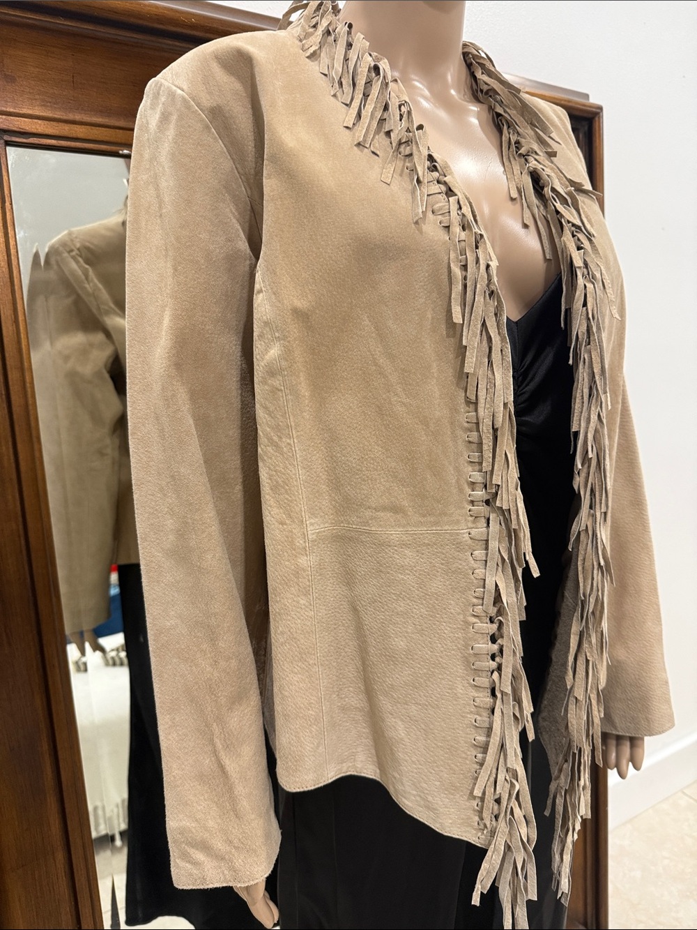 Vintage Y2K Dialogue Fringe Trim Suede Jacket Size Medium - Picture 4 of 7